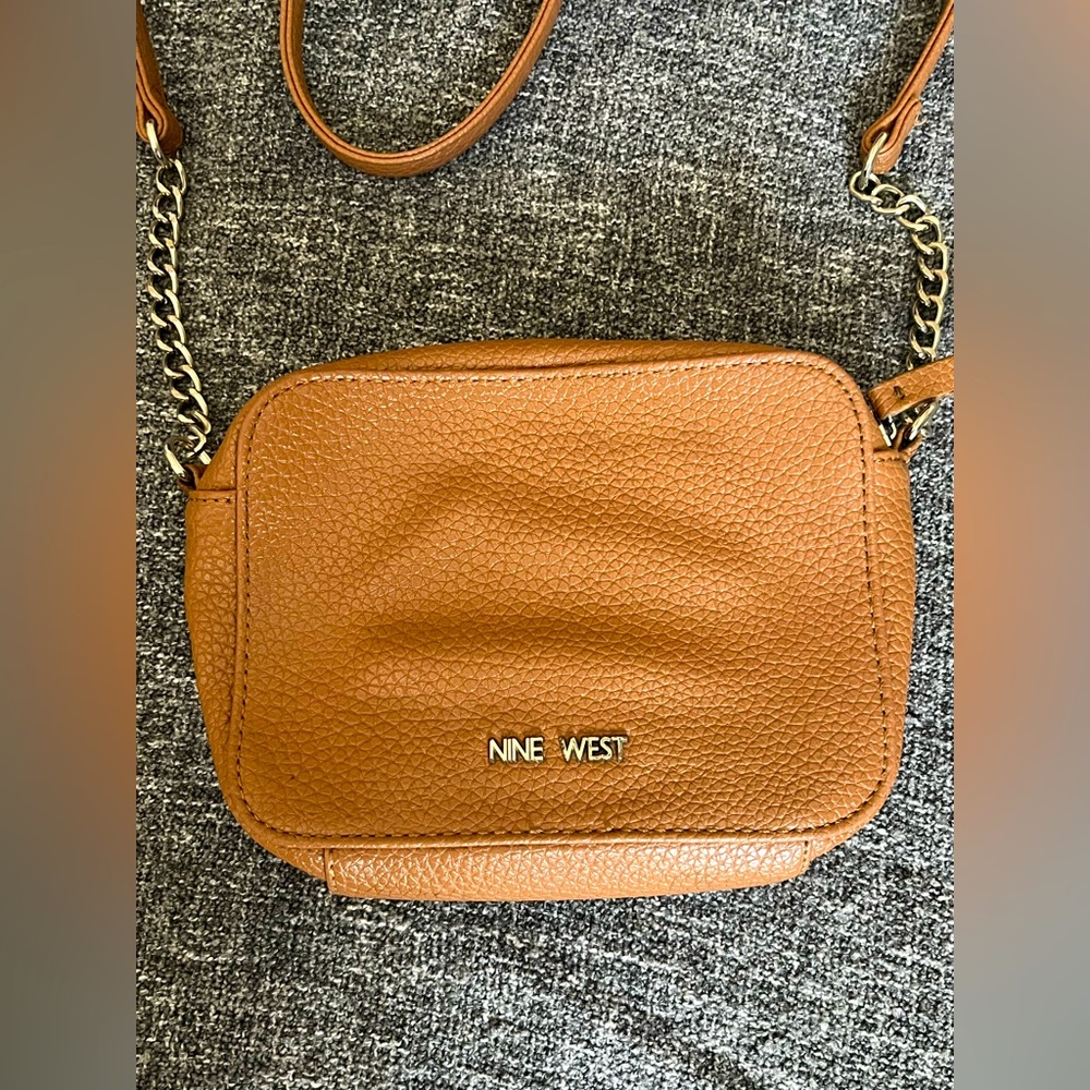 Nine West Tan Pebbled Crossbody Bag Chain Strap Purse